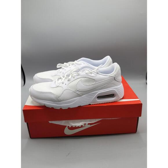 Womens Nike Air Max SC Triple White New With Box Size 8.5 - Picture 4 of 8
